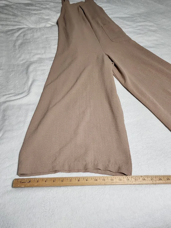 Wide-Leg Khaki Overalls Jumpsuit - Casual Women's - Picture 5 of 9